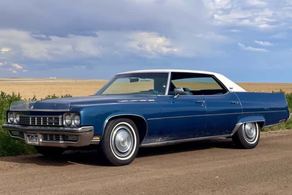 1972 Buick Electra sold for $8,100