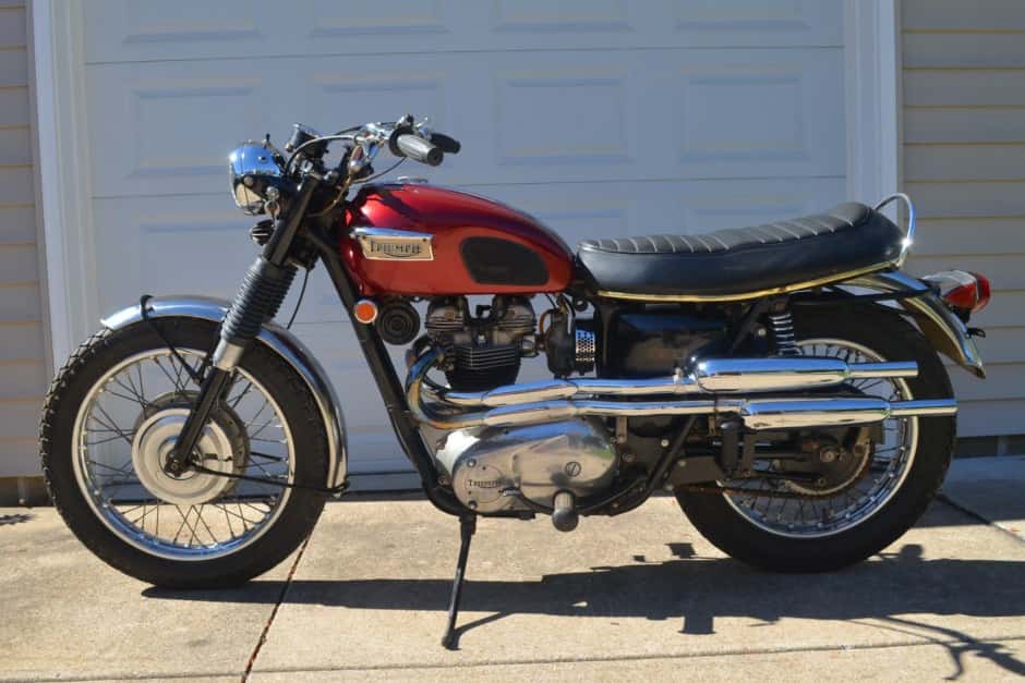 1969 Triumph Trophy sold for $5,666