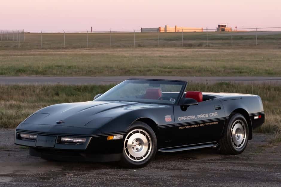 1986 Chevrolet Corvette C4 Convertible (1986-1991) sold for $11,750