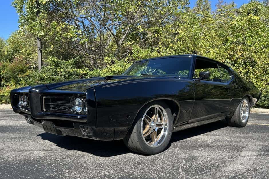 1969 Pontiac GTO (1968-1972) sold for $45,501