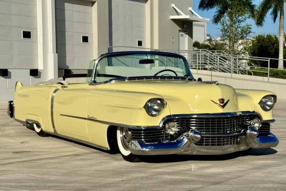 1954 Cadillac Series 62 sold for $53,000