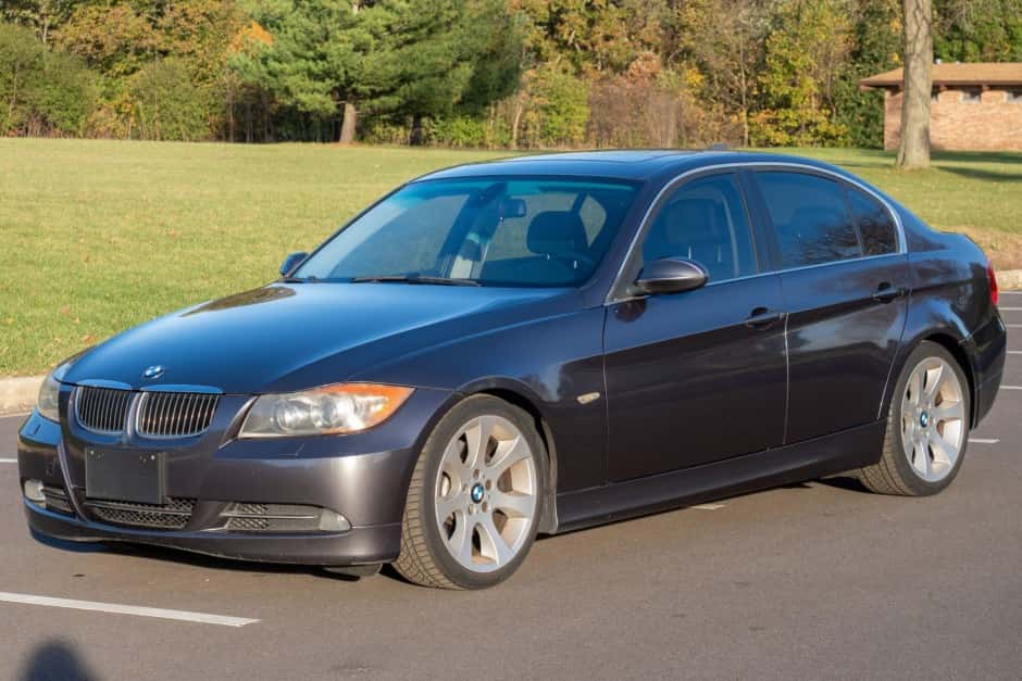 2006 BMW E90 3-Series Sedan sold for $4,515