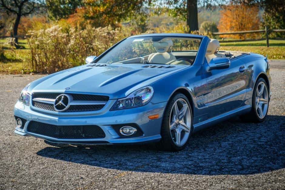 2011 Mercedes-Benz R230 SL sold for $29,500