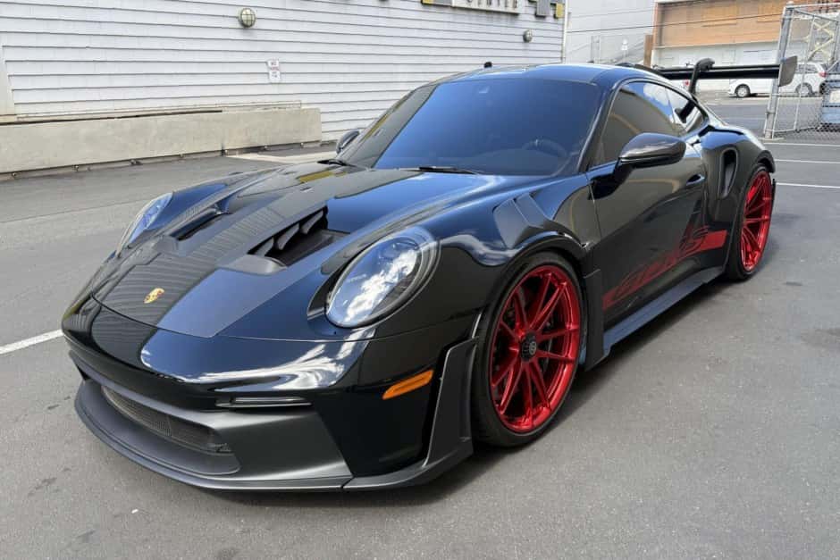 2025 Porsche 992 GT3 sold for $396,000