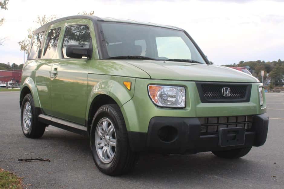 2006 Honda Element sold for $15,500