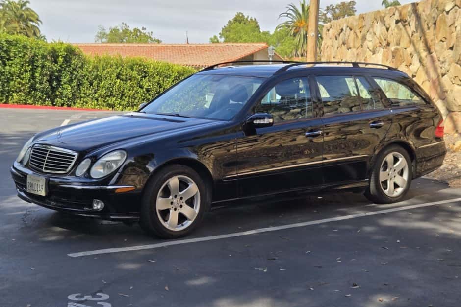 2005 Mercedes-Benz W211 E-Class sold for $6,850