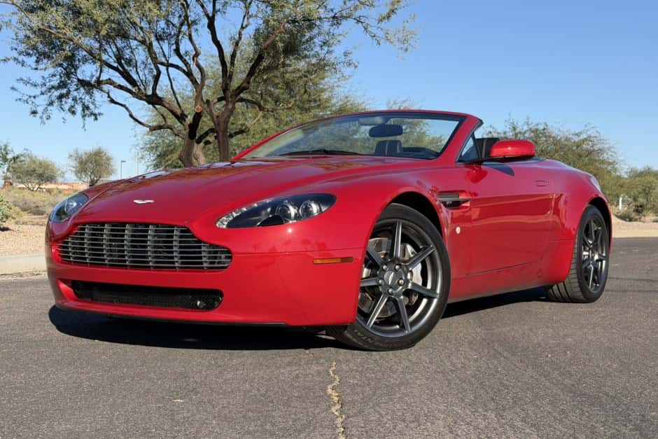 2007 Aston Martin V8 Vantage (2006+) sold for $41,000