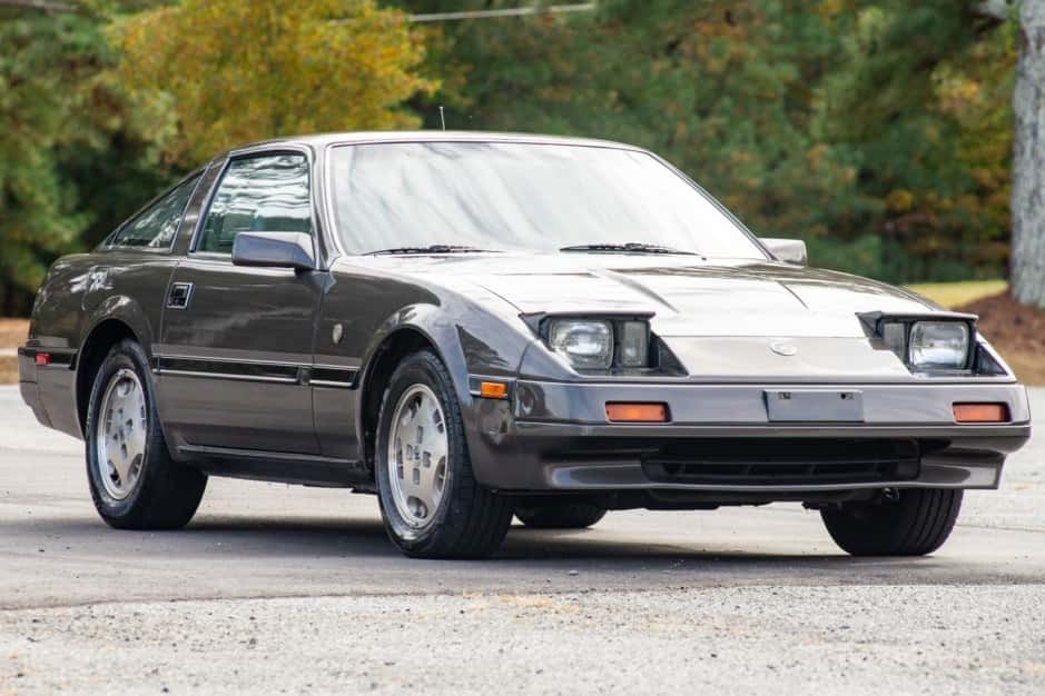 1984 Nissan Z31 300ZX sold for $3,700