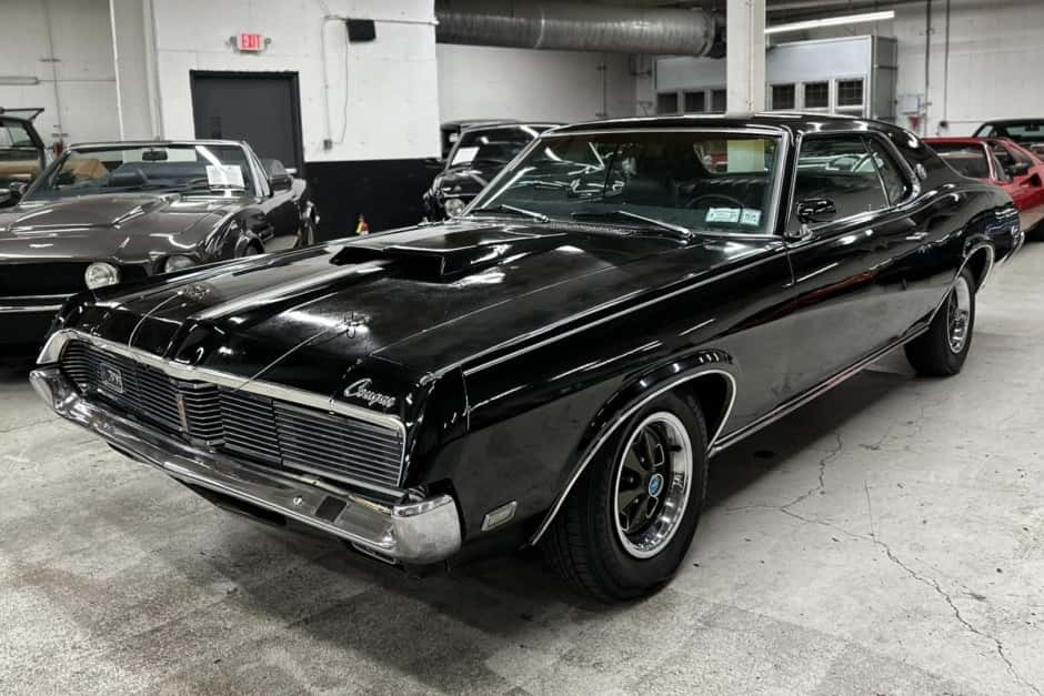 1969 Mercury Cougar sold for $9,100