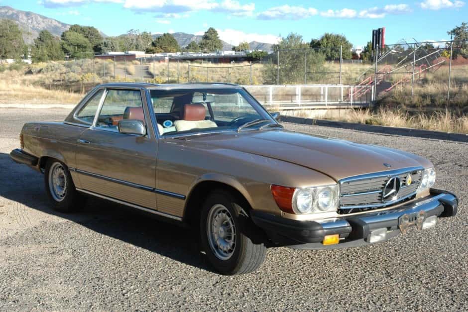 1981 Mercedes-Benz R107 SL sold for $10,500