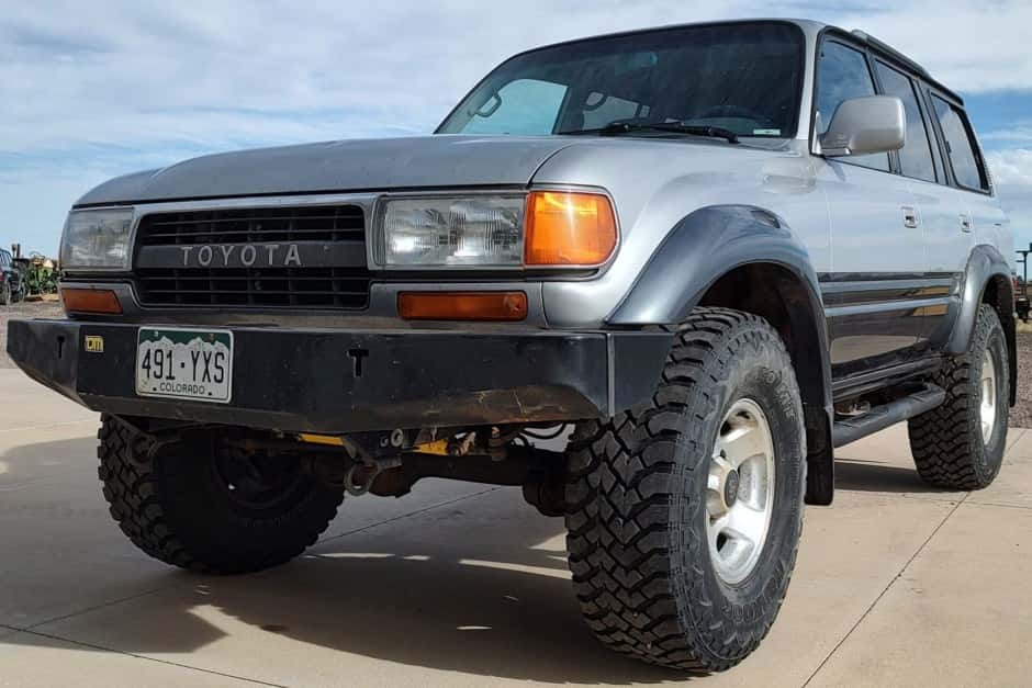 1993 Toyota Land Cruiser 80-Series sold for $7,600