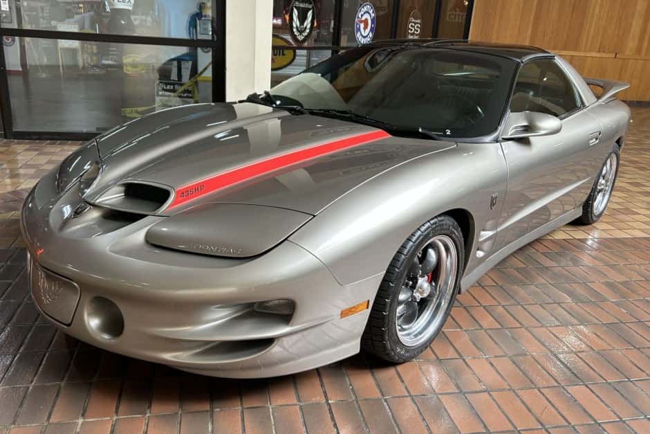 2001 Pontiac Firebird (1993-2002) sold for $42,000