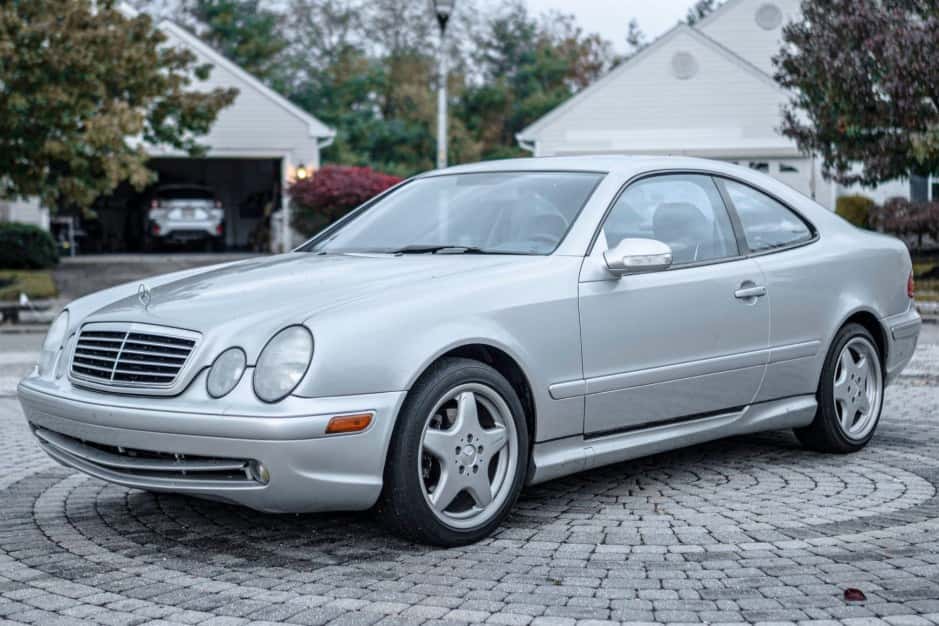 2000 Mercedes-Benz CLK-Class sold for $3,800