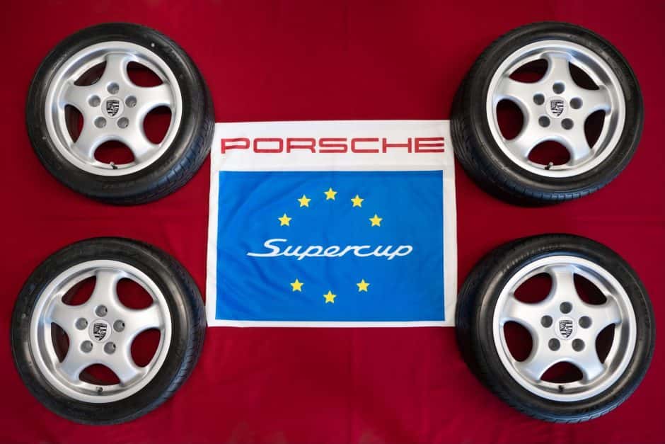 0 Porsche 964 911 (Non-Turbo) sold for $15,000