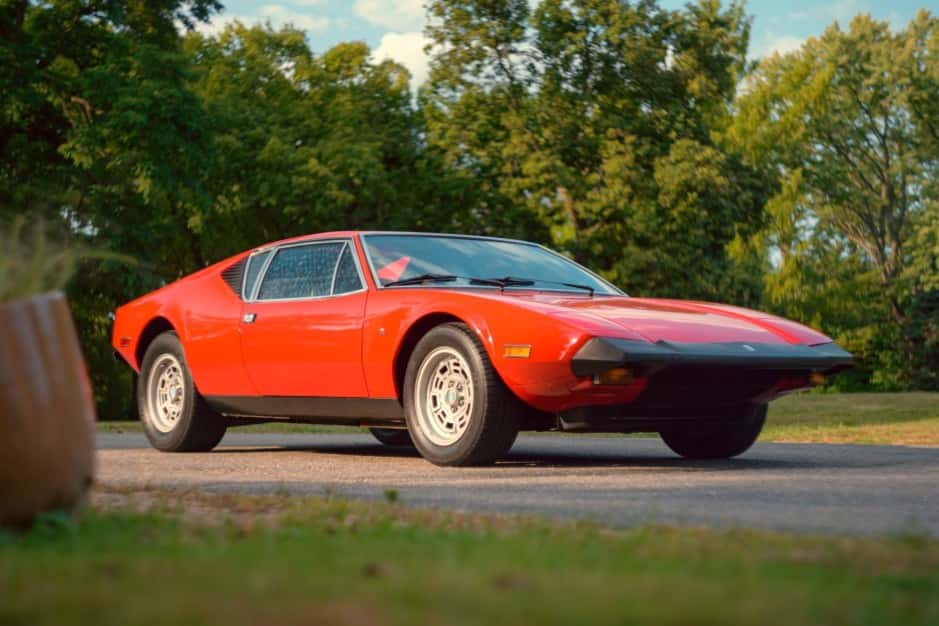 1973 DeTomaso Pantera sold for $94,000