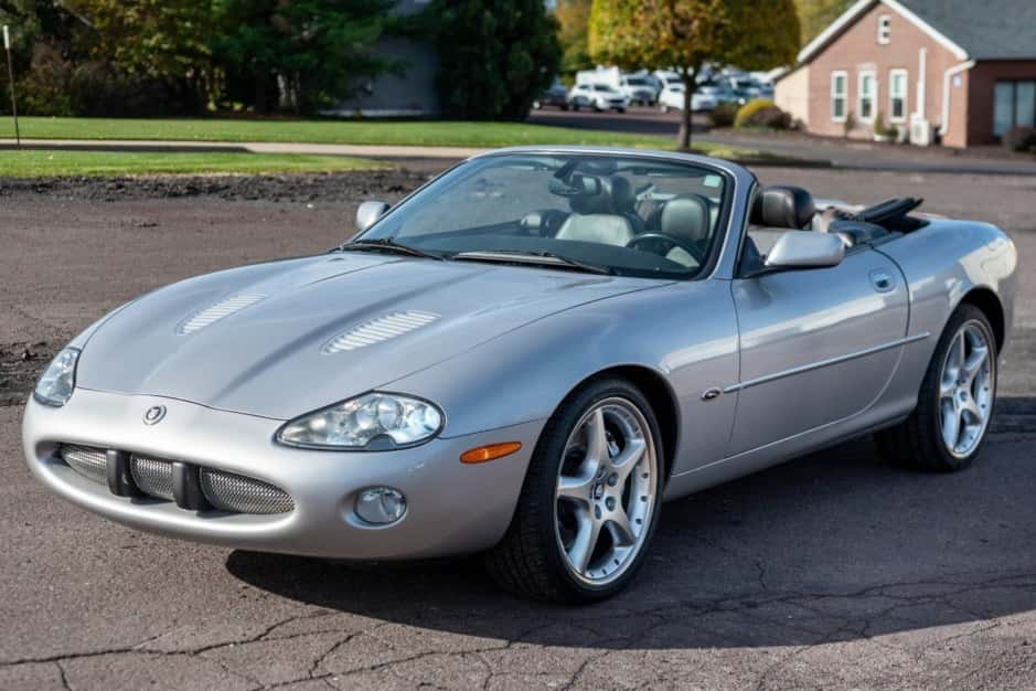 2001 Jaguar XKR sold for $10,250