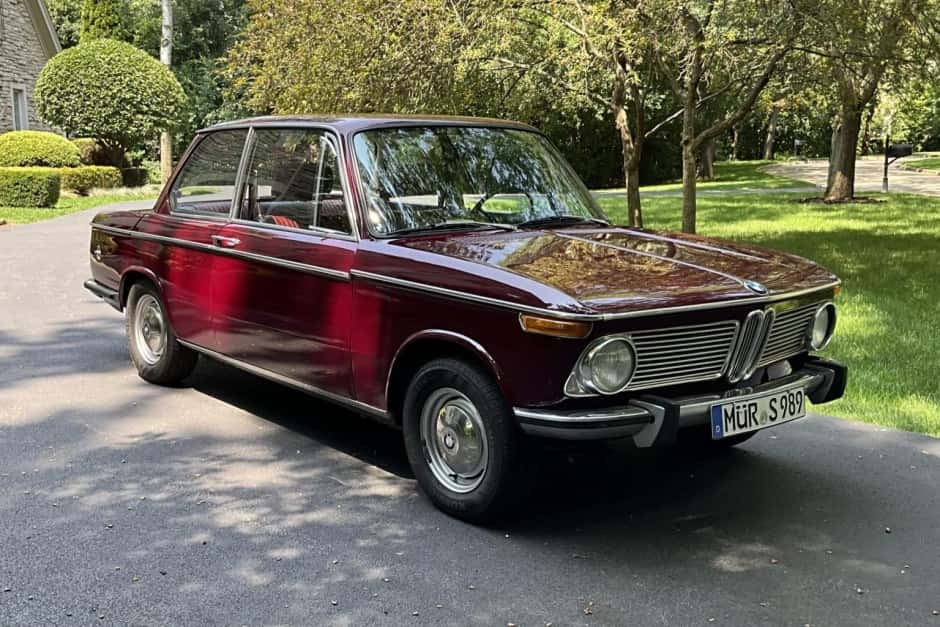 1972 BMW 1600 & 1602 sold for $16,000