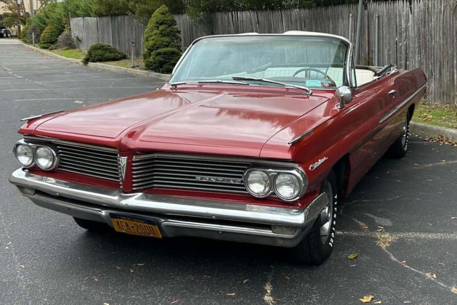 1962 Pontiac Catalina sold for $16,500