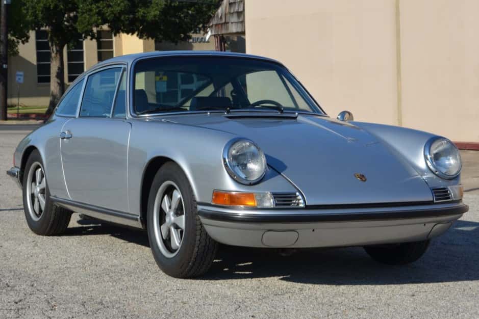 1969 Porsche LWB 911S (1969-1973) sold for $72,000