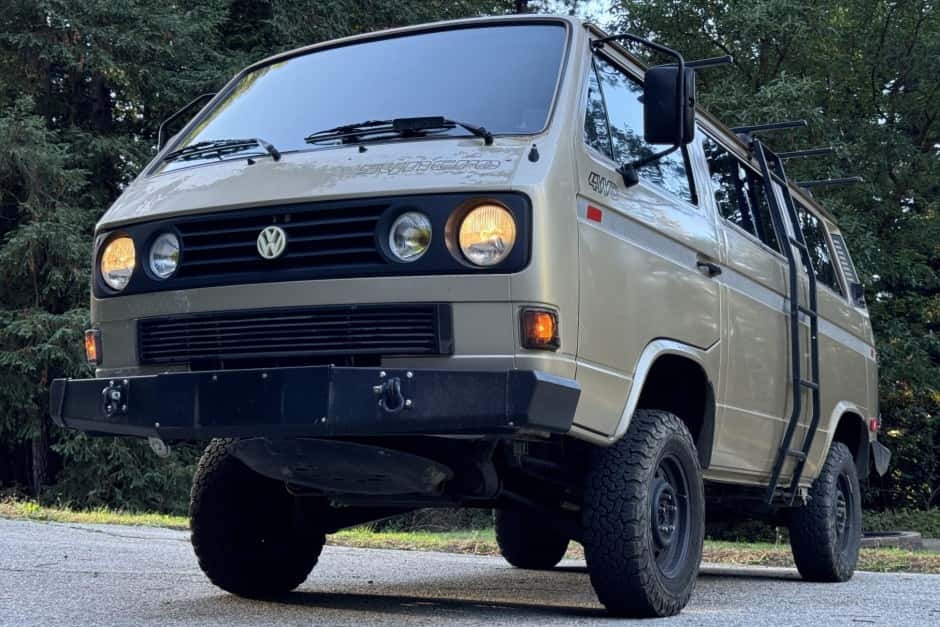 1987 Volkswagen Vanagon sold for $14,000