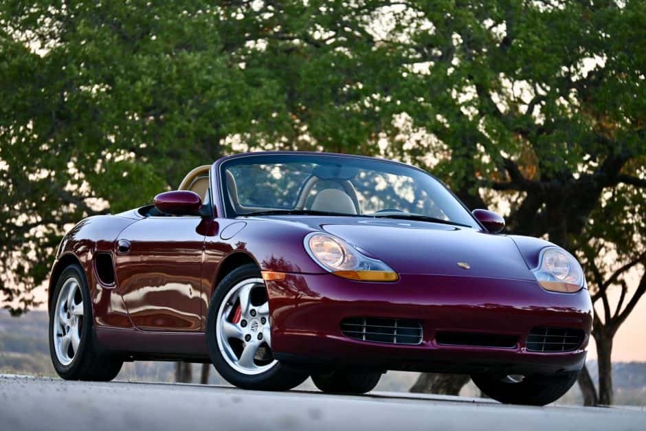 2000 Porsche 986 Boxster sold for $8,000
