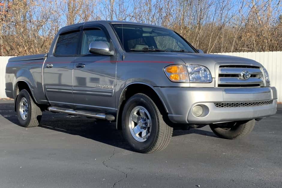 2004 Toyota Tundra (XK30/XK40 2000-2006) sold for $9,500