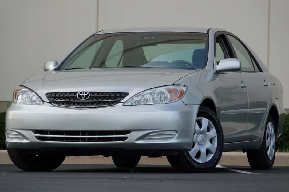 2004 Toyota Camry sold for $6,900