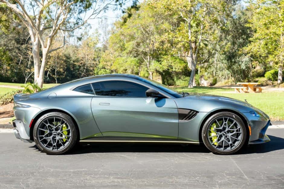 2020 Aston Martin V8 Vantage (2006+) sold for $145,000