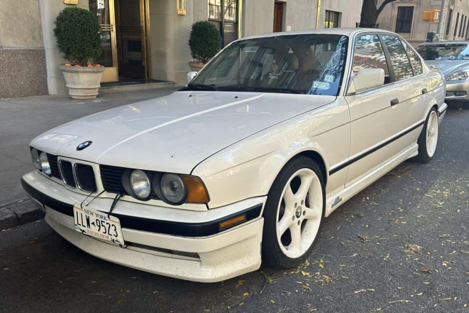 1989 BMW E34 5-Series sold for $2,750