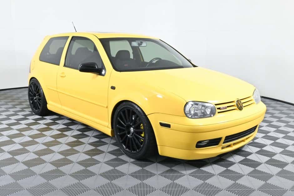 2003 Volkswagen GTI Mk4 sold for $17,250