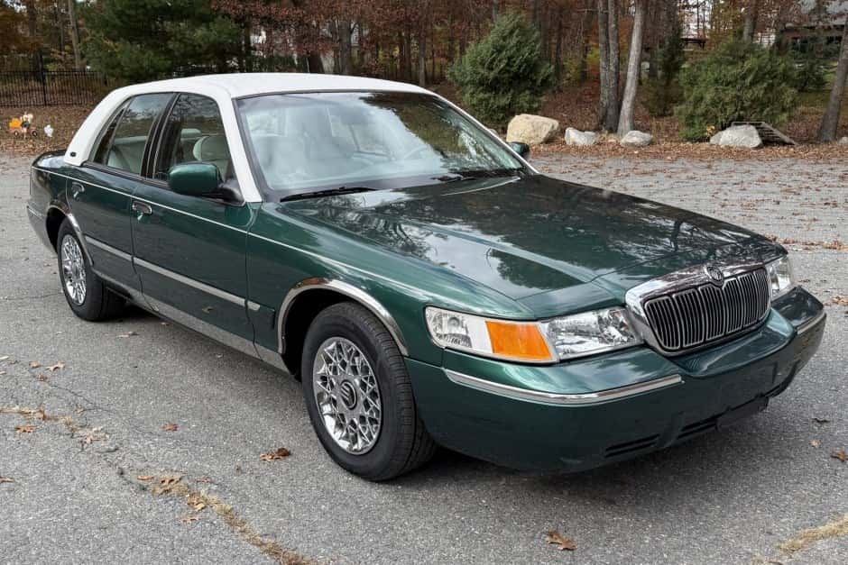 2000 Mercury Marquis & Grand Marquis sold for $17,000