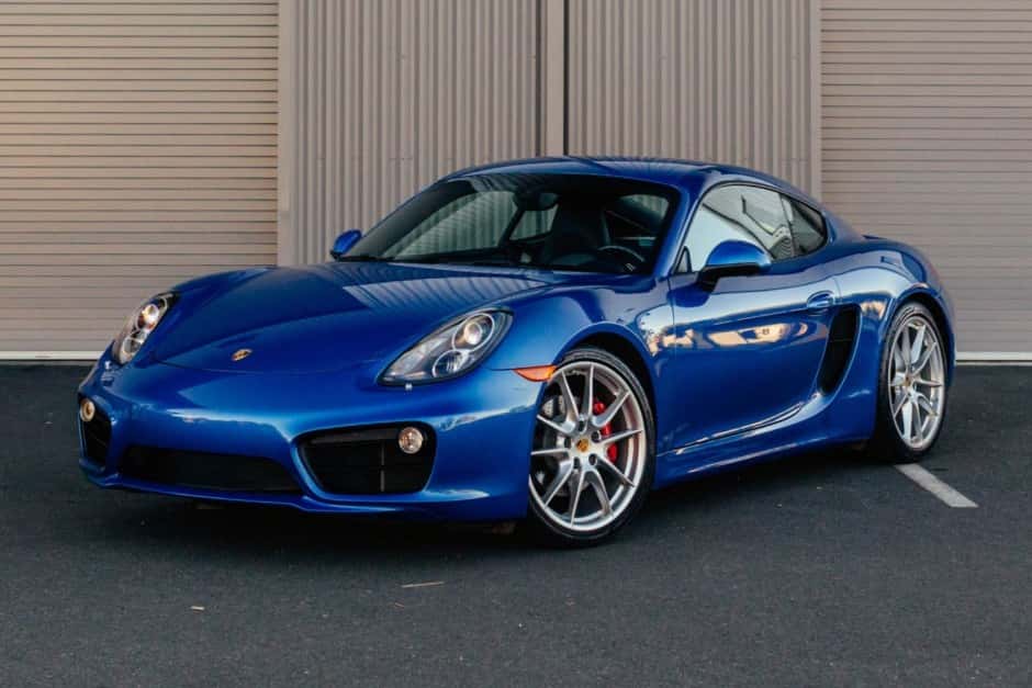 2015 Porsche 981 Cayman sold for $55,500