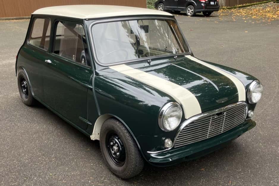1963 Mini Mk I & Mk II sold for $17,748