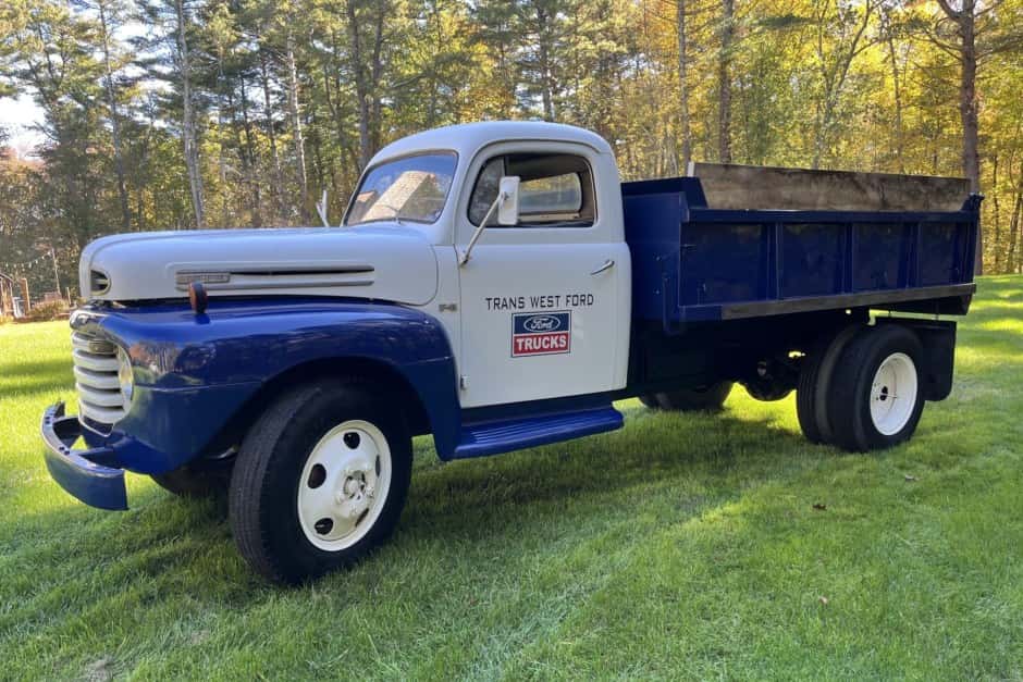 1949 Ford F-Series 1948-1952 sold for $11,000