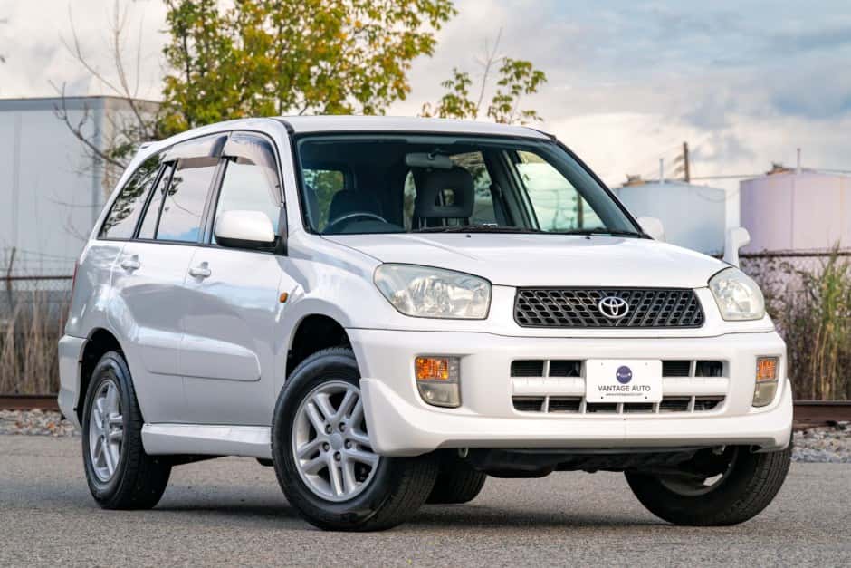 2000 Toyota RAV4 sold for $10,000