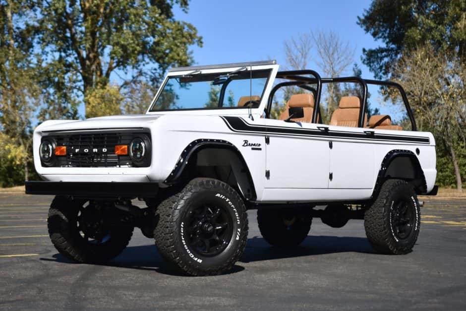 1969 Ford Bronco U13/U14/U15 1966-1977 sold for $143,500
