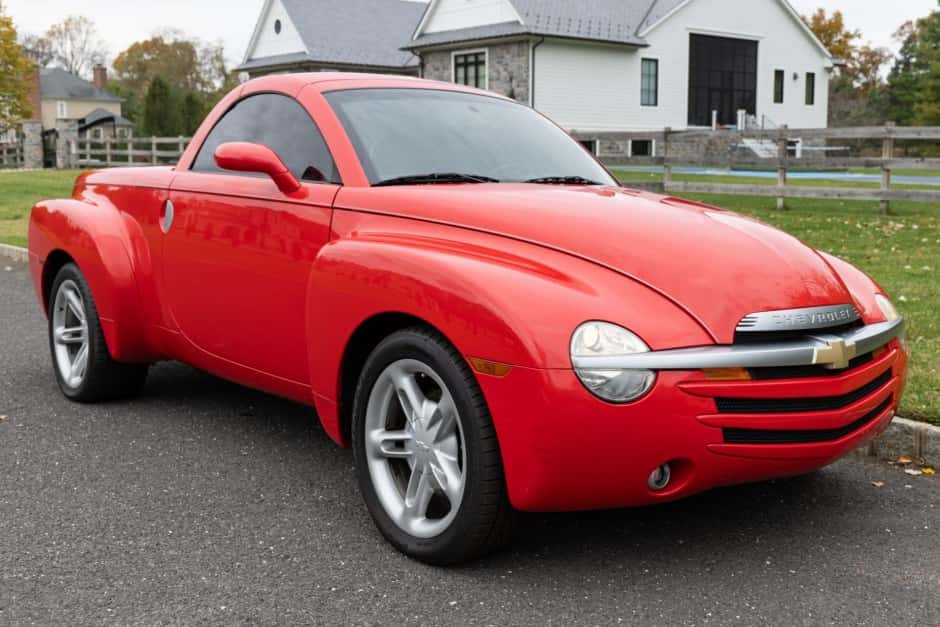 2005 Chevrolet SSR sold for $14,000