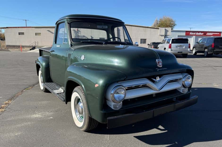1955 Ford F-Series 1953-1956 sold for $16,000
