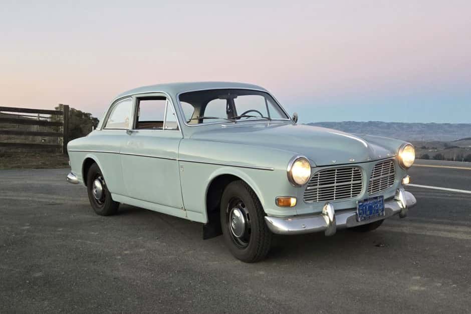 1966 Volvo Amazon sold for $5,800