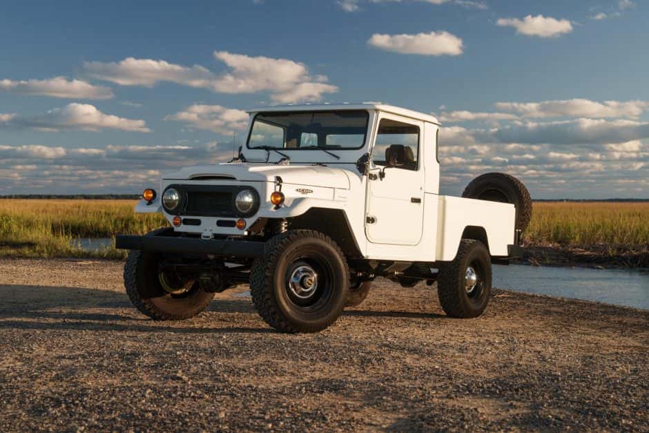 1967 Toyota Land Cruiser FJ45 sold for $90,500