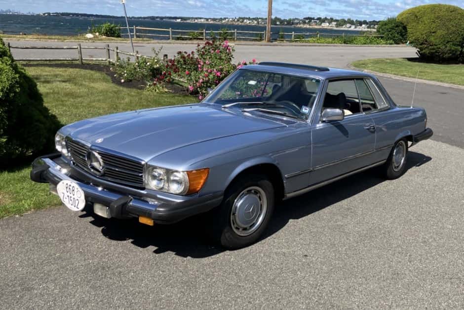1977 Mercedes-Benz C107 SLC sold for $3,500