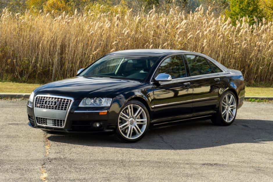 2007 Audi S8 sold for $19,258
