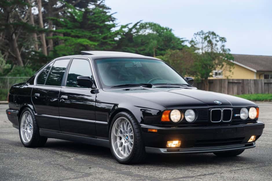 1991 BMW E34 M5 sold for $33,000