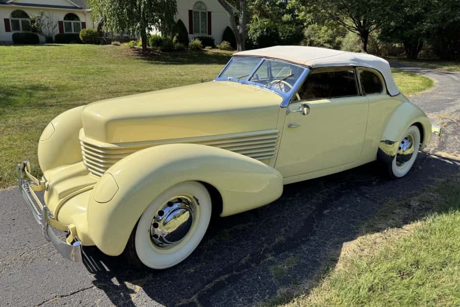 1936 Cord 810/812 sold for $80,000