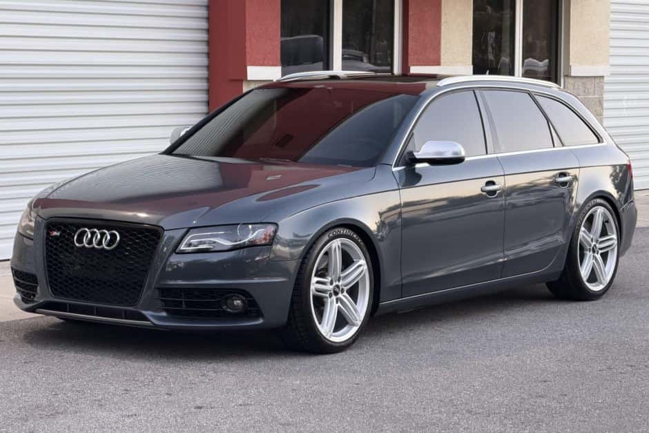 2010 Audi B8 A4 sold for $19,250