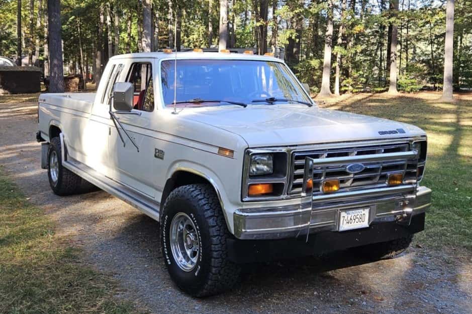 1985 Ford F-Series 1980-1986 sold for $21,750