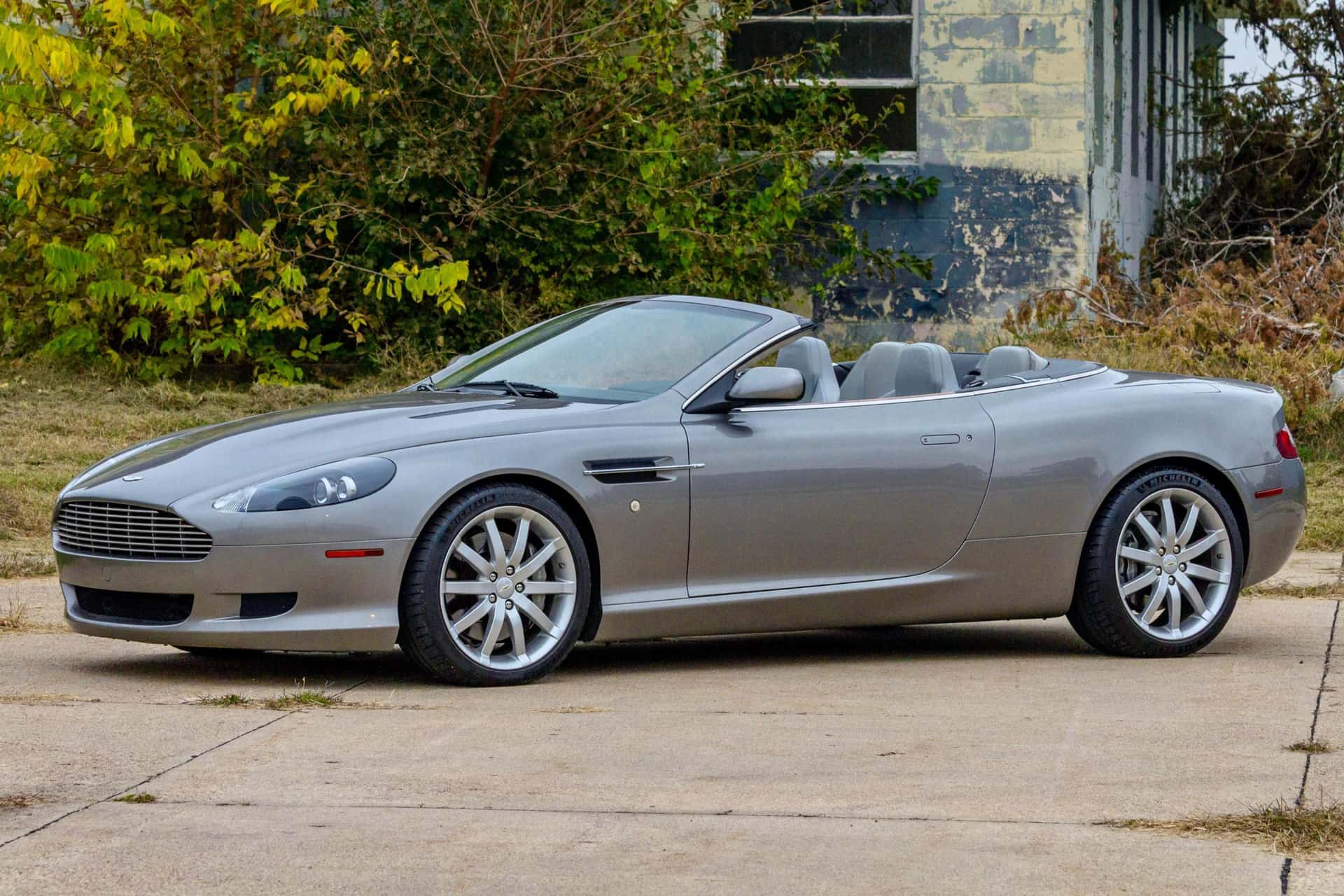 2006 Aston Martin DB9 sold for $50,755