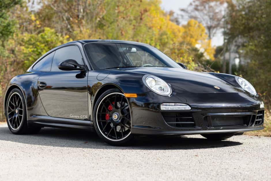 2012 Porsche 997 911 (Non-Turbo/GT2/GT3) sold for $112,000