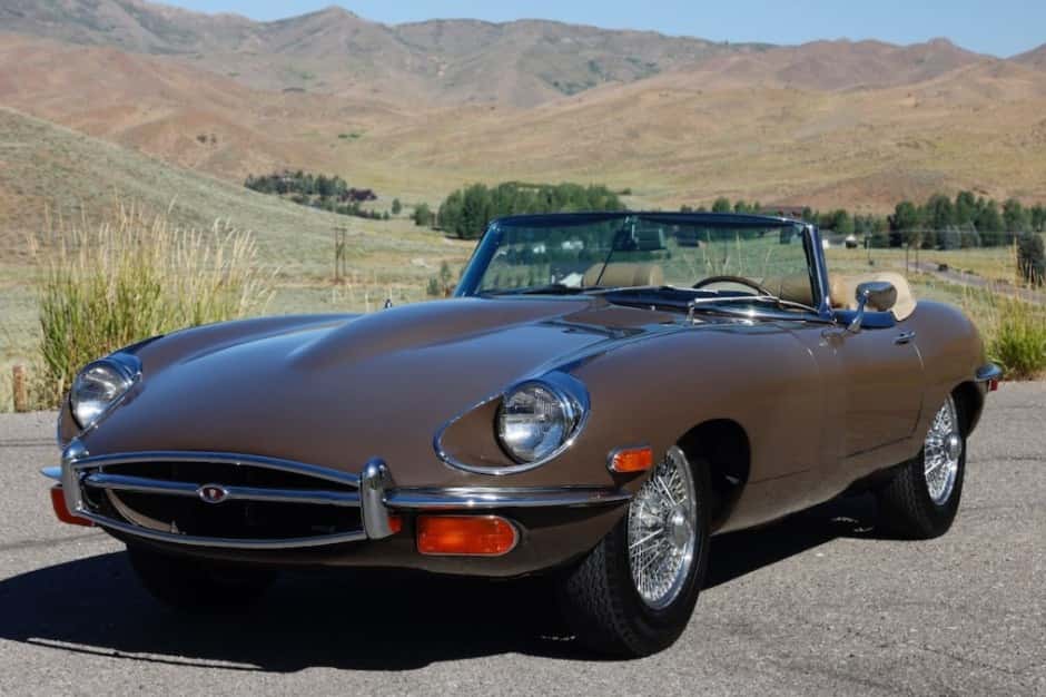 1970 Jaguar XKE Series II sold for $55,500