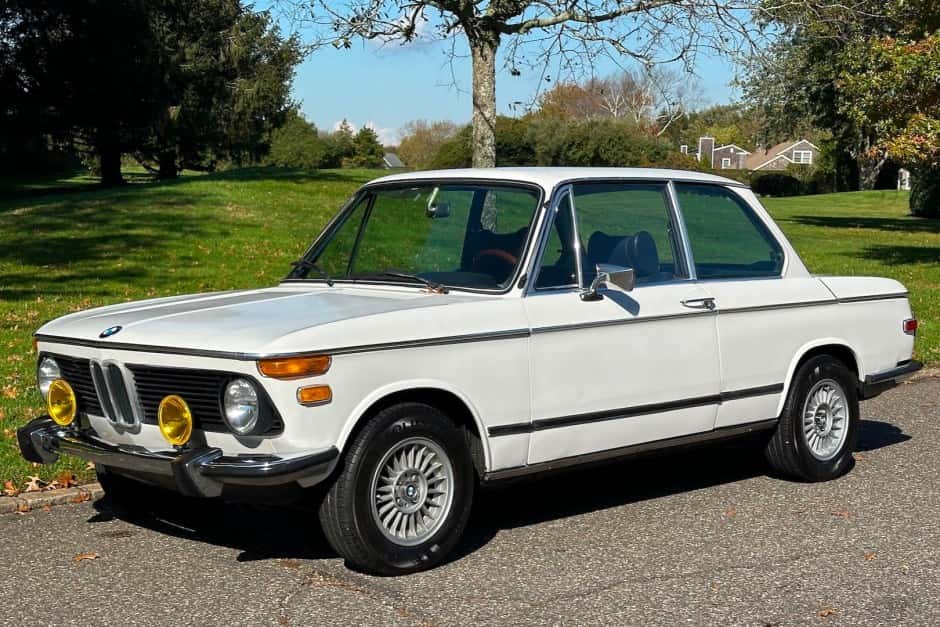 1976 BMW 2002 sold for $5,002